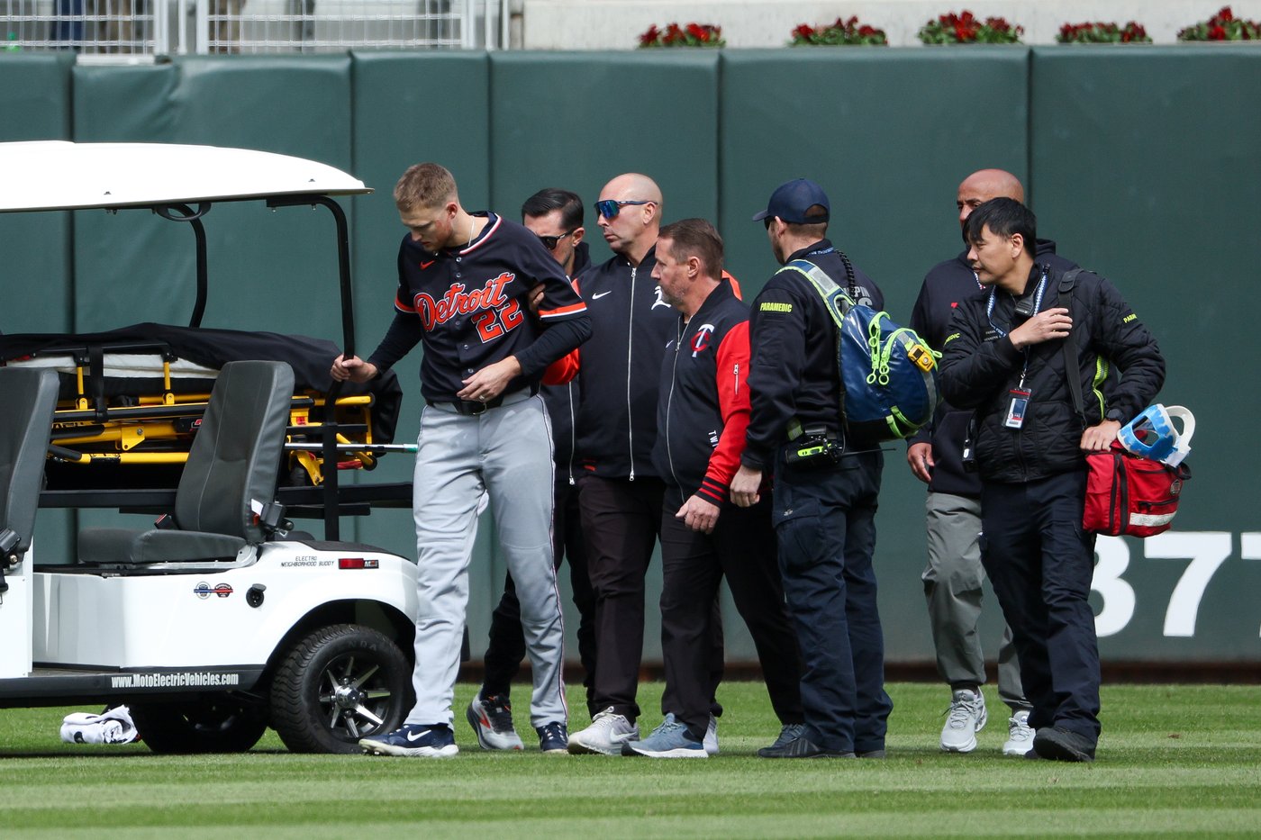 Tigers' Parker Meadows goes on injured list with concussion and broken arm after collision | iNFOnews.ca