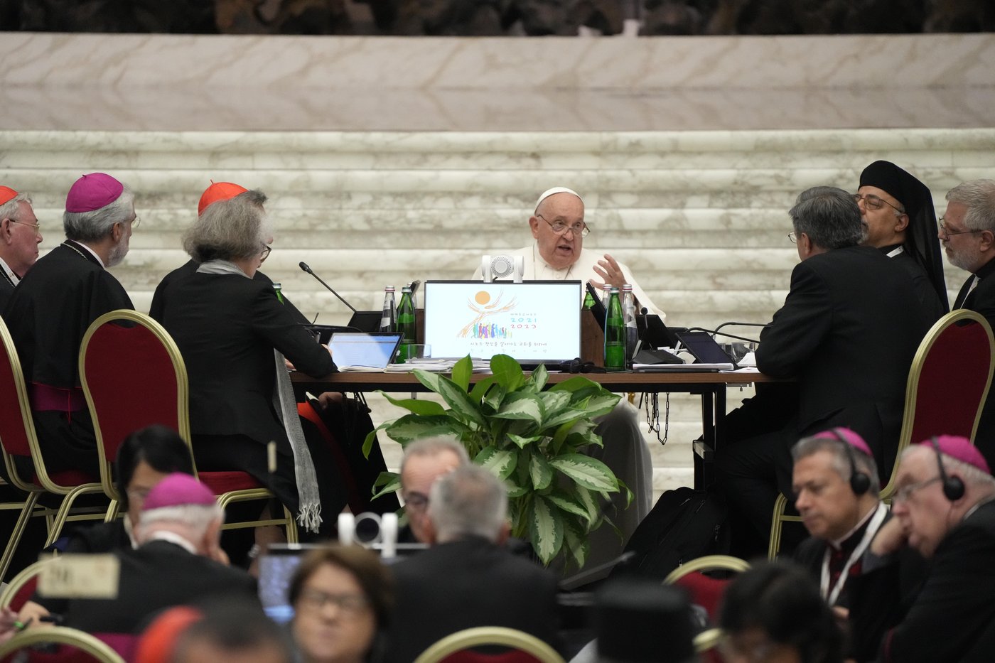 Pope Francis' Catholic church reform process ends without giving more equity to women | iNFOnews.ca Pope Francis' Catholic church reform process ends without giving more equity to women | iNFOnews.ca