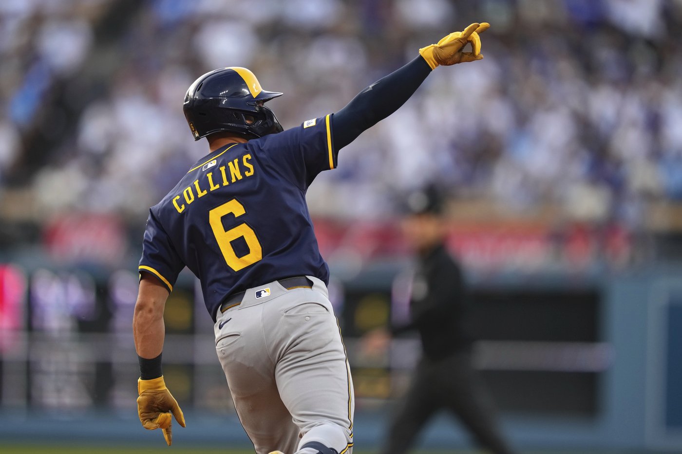 Brewers hold off Dodgers again for 9th straight win | iNFOnews.ca Brewers hold off Dodgers again for 9th straight win | iNFOnews.ca
