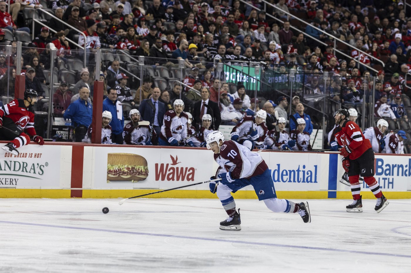 Scott Wedgewood stops 25 shots in the Avalanche's 4-0 win over the Devils | iNFOnews.ca Scott Wedgewood stops 25 shots in the Avalanche's 4-0 win over the Devils | iNFOnews.ca