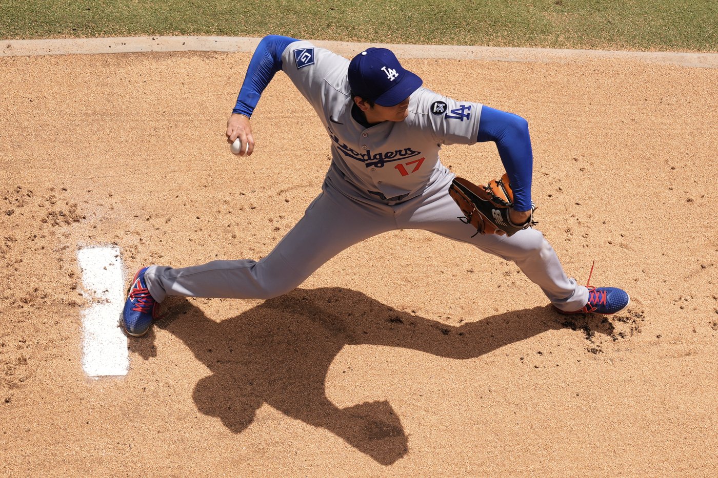 Shohei Ohtani throws fastest pitch of career at 101.7 mph in 3rd mound start for Dodgers | iNFOnews.ca