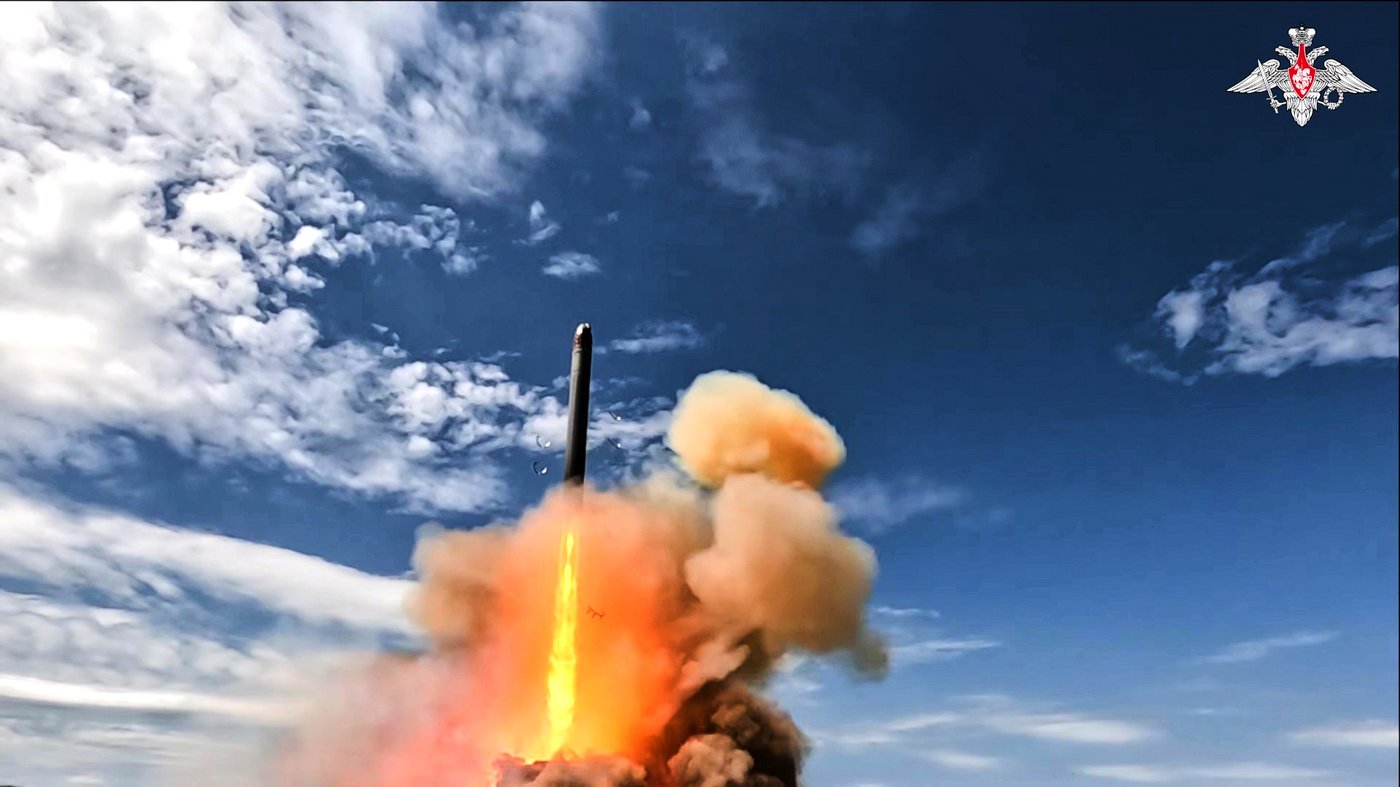 Putin hails Russia's test launch of a new ballistic missile and calls it the world's most powerful | iNFOnews.ca Putin hails Russia's test launch of a new ballistic missile and calls it the world's most powerful | iNFOnews.ca
