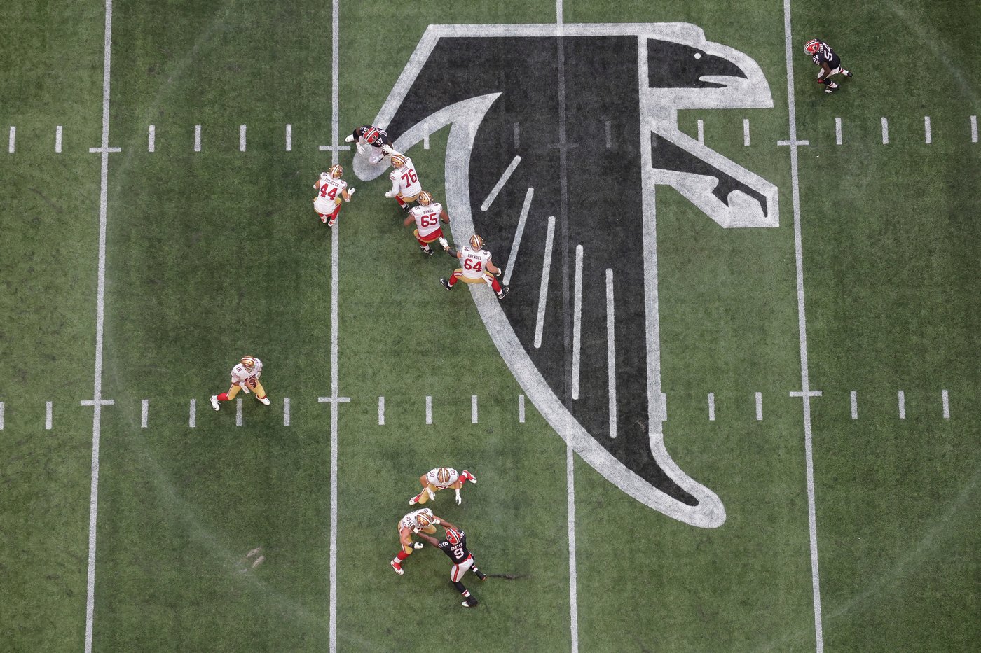 Atlanta Falcons' social media post of their throwback logo causes a stir online | iNFOnews.ca Atlanta Falcons' social media post of their throwback logo causes a stir online | iNFOnews.ca
