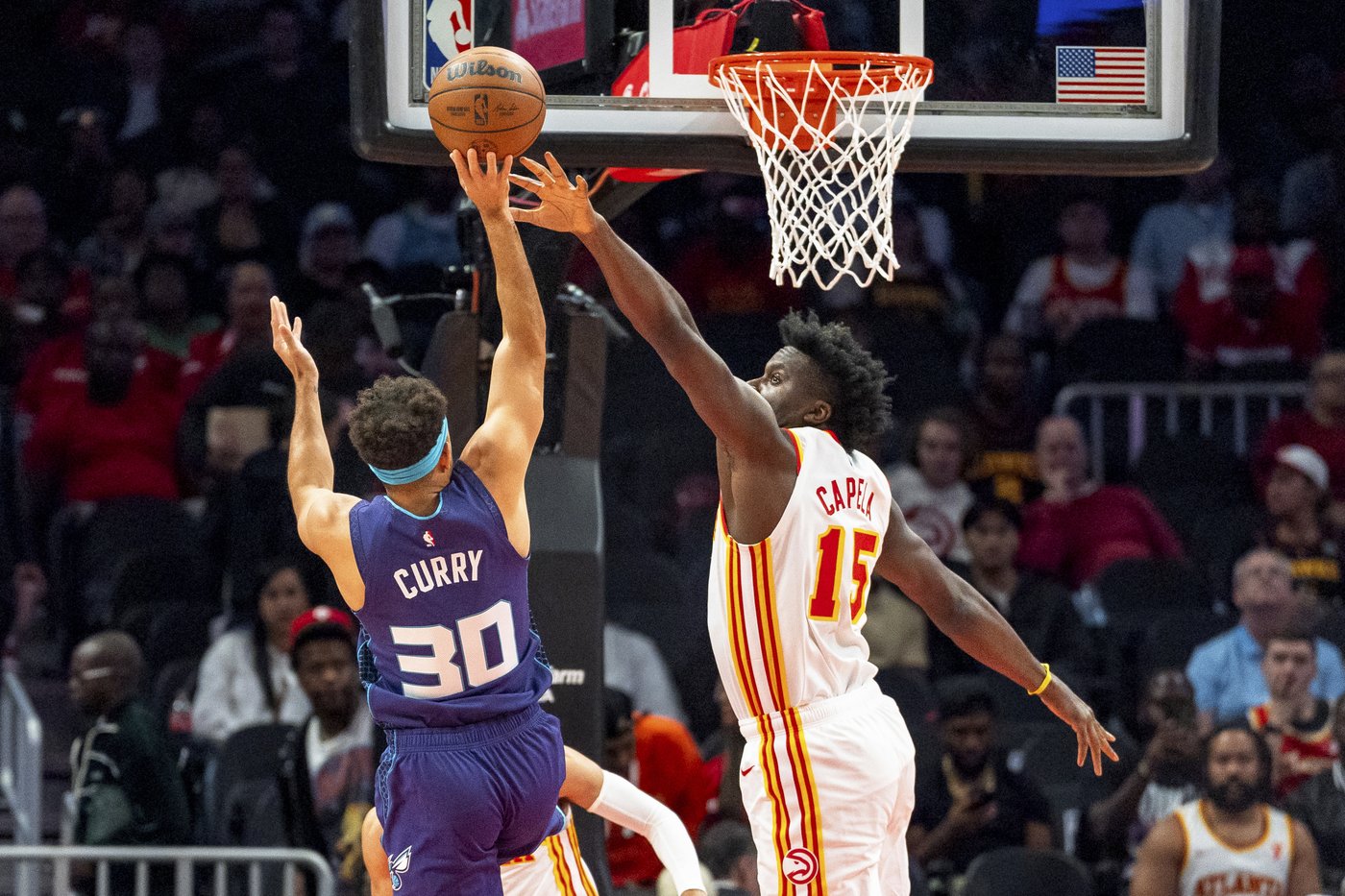 Young scores 38 points as Hawks overcome Ball's 3-point barrage, 34 points, to beat Hornets 125-120 | iNFOnews.ca