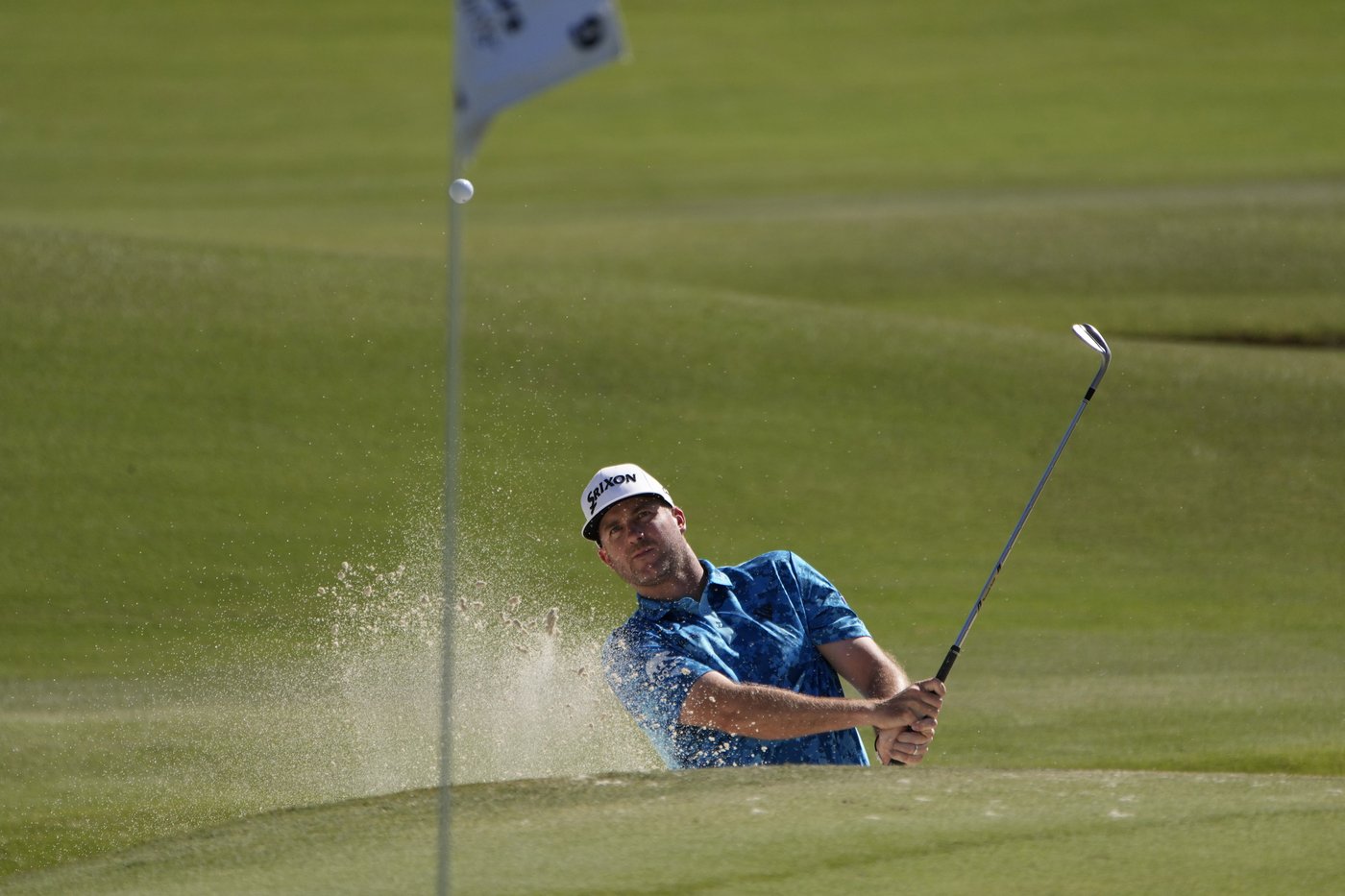 Taylor Pendrith avoids biggest wind and stays in front in Las Vegas with a long day ahead | iNFOnews.ca