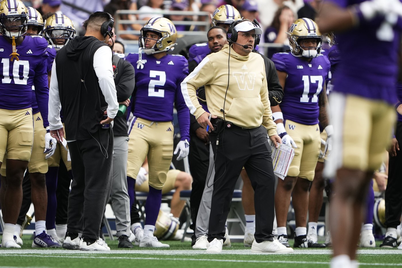 Washington makes its Big Ten debut hosting Northwestern as conference play begins | iNFOnews.ca
