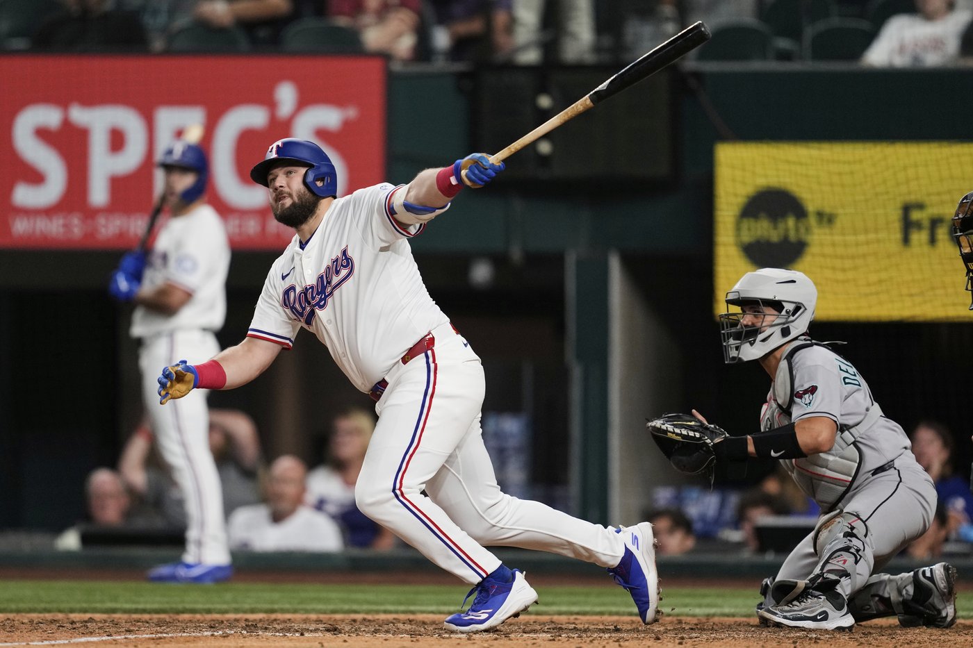 Rangers 1B Jake Burger heading to Texas for tests on sore left wrist, will miss 2 or 3 games | iNFOnews.ca