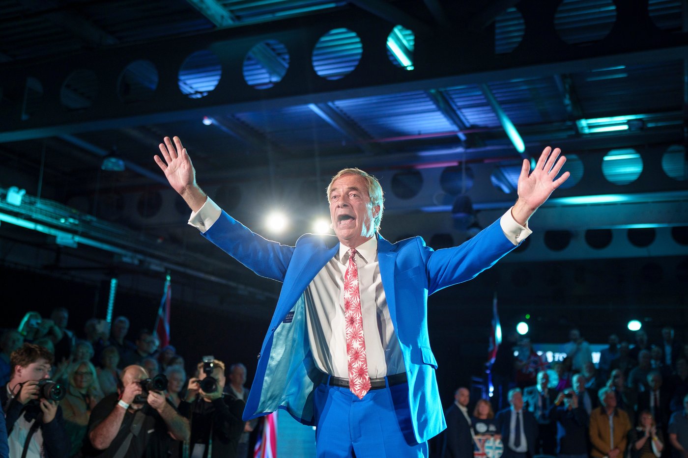 Farage 'not being listened to' on safety threats, deputy says after terror plot charge | iNFOnews.ca Farage 'not being listened to' on safety threats, deputy says after terror plot charge | iNFOnews.ca
