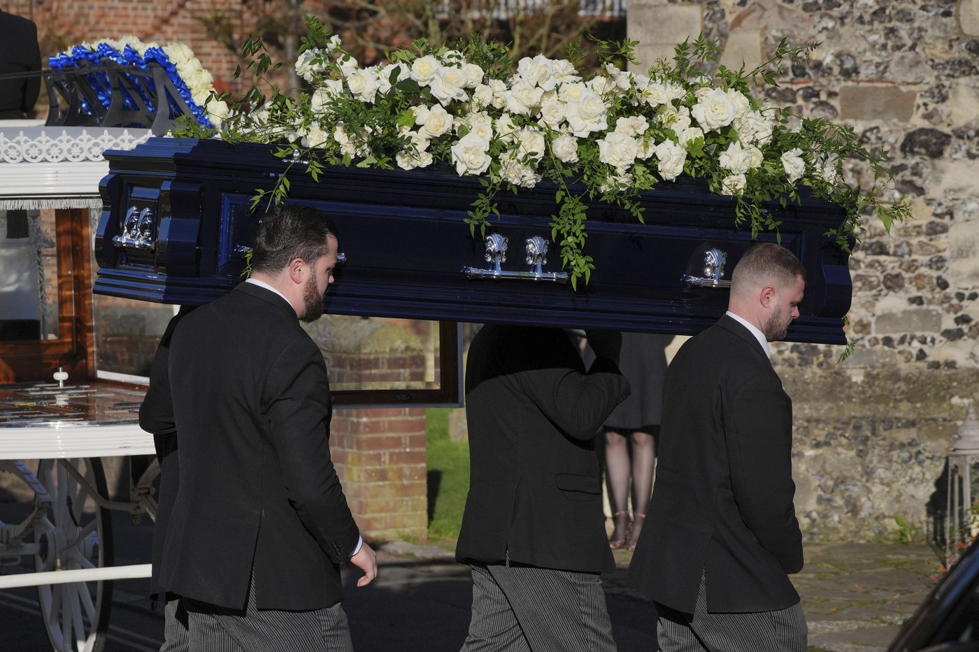 Liam Payne's One Direction bandmates among the mourners at singer's funeral | iNFOnews.ca
