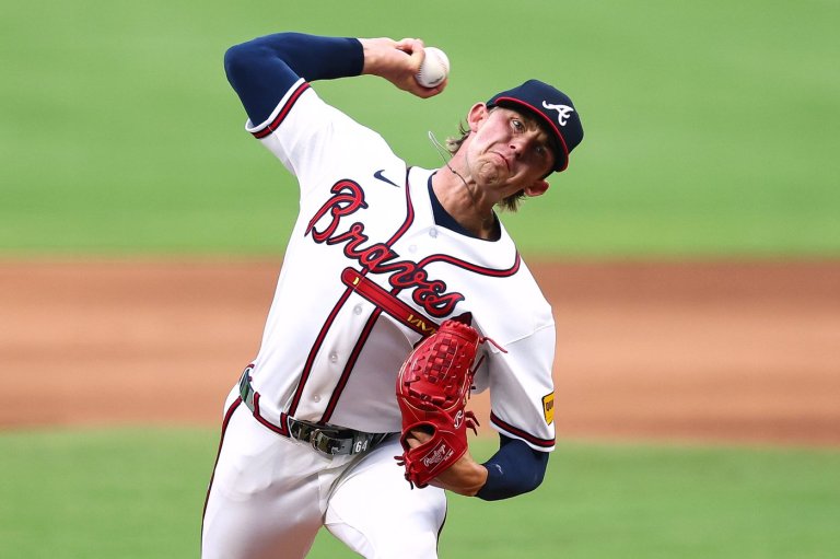 Braves' Spencer Schwellenbach and Hurston Waldrep to have season-ending surgeries | iNFOnews.ca