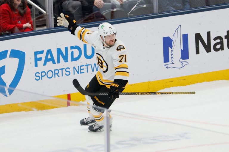 Viktor Arvidsson's goal in shootout completes Bruins' rally for 4-3 victory over Blue Jackets | iNFOnews.ca