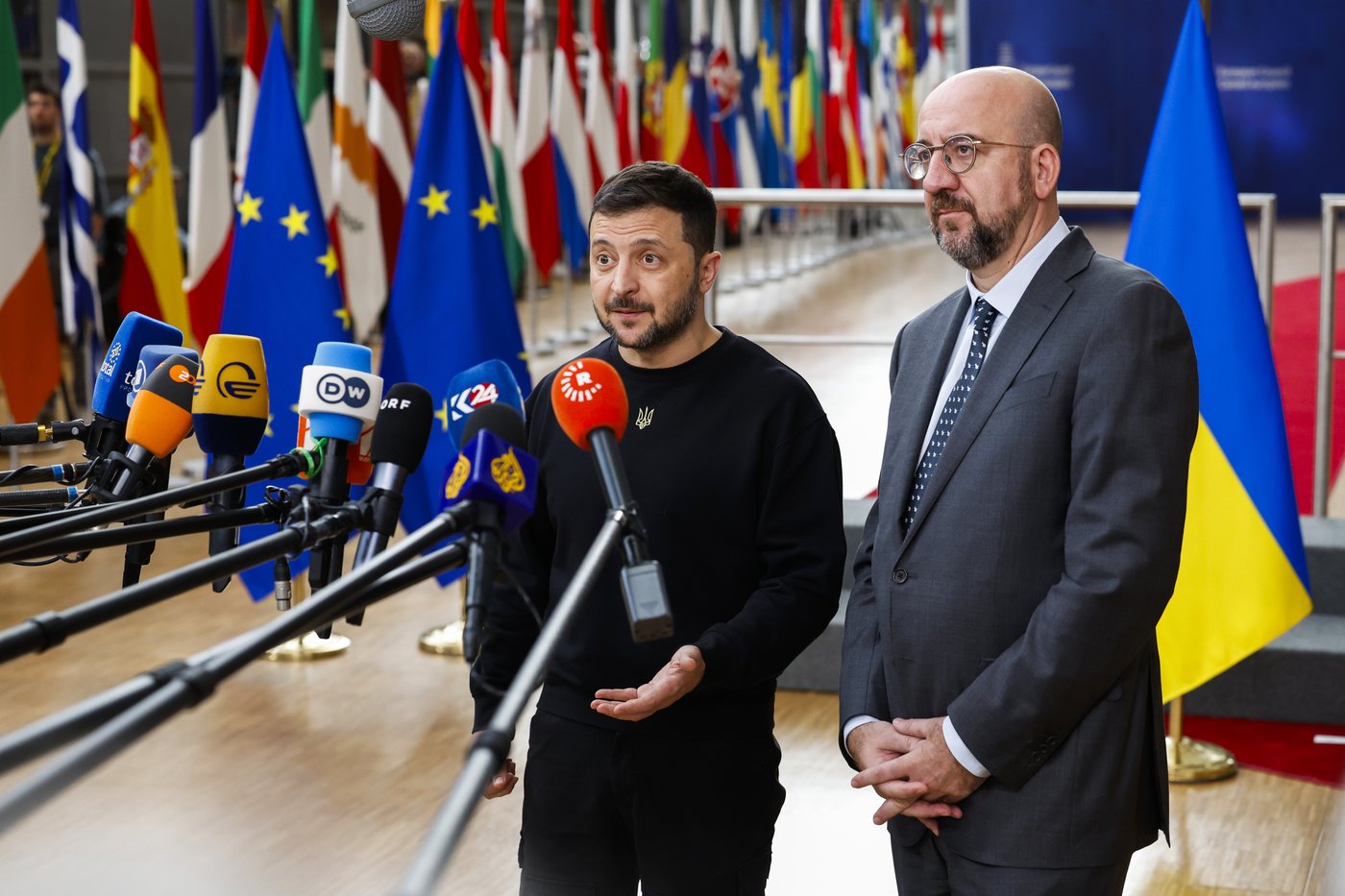 Zelenskyy says 10,000 North Koreans could join Russian forces in Ukraine as he pushes 'Victory Plan' | iNFOnews.ca Zelenskyy says 10,000 North Koreans could join Russian forces in Ukraine as he pushes 'Victory Plan' | iNFOnews.ca