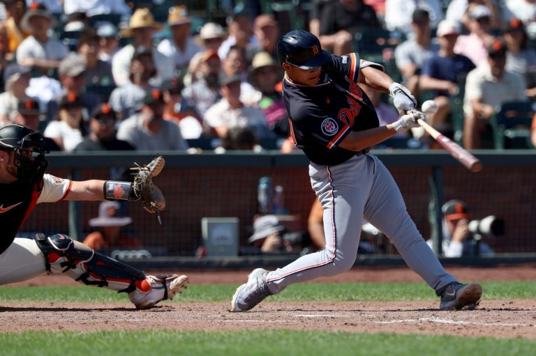 Lee's pinch-hit single in 10th sends Tigers past Giants 3-1 after Melton and Webb duel on mound | iNFOnews.ca