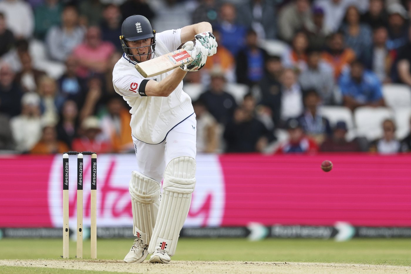 England chases down 371 runs to beat India in series opener at Headingley | iNFOnews.ca England chases down 371 runs to beat India in series opener at Headingley | iNFOnews.ca