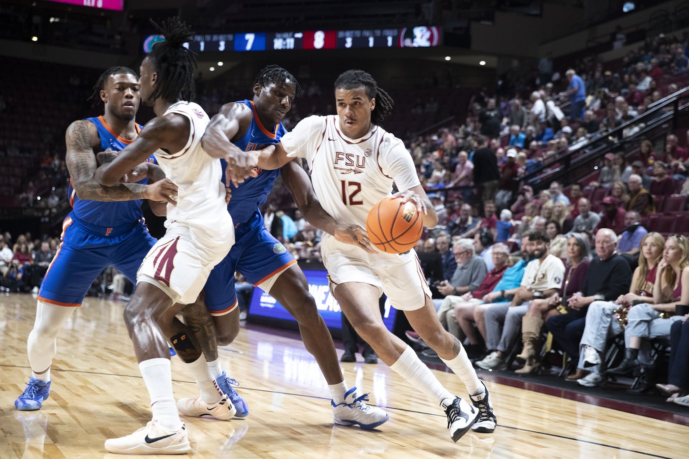 Clayton scores 25 points as No. 20 Florida, Todd Golden beat Florida State 87-74 on the road | iNFOnews.ca Clayton scores 25 points as No. 20 Florida, Todd Golden beat Florida State 87-74 on the road | iNFOnews.ca