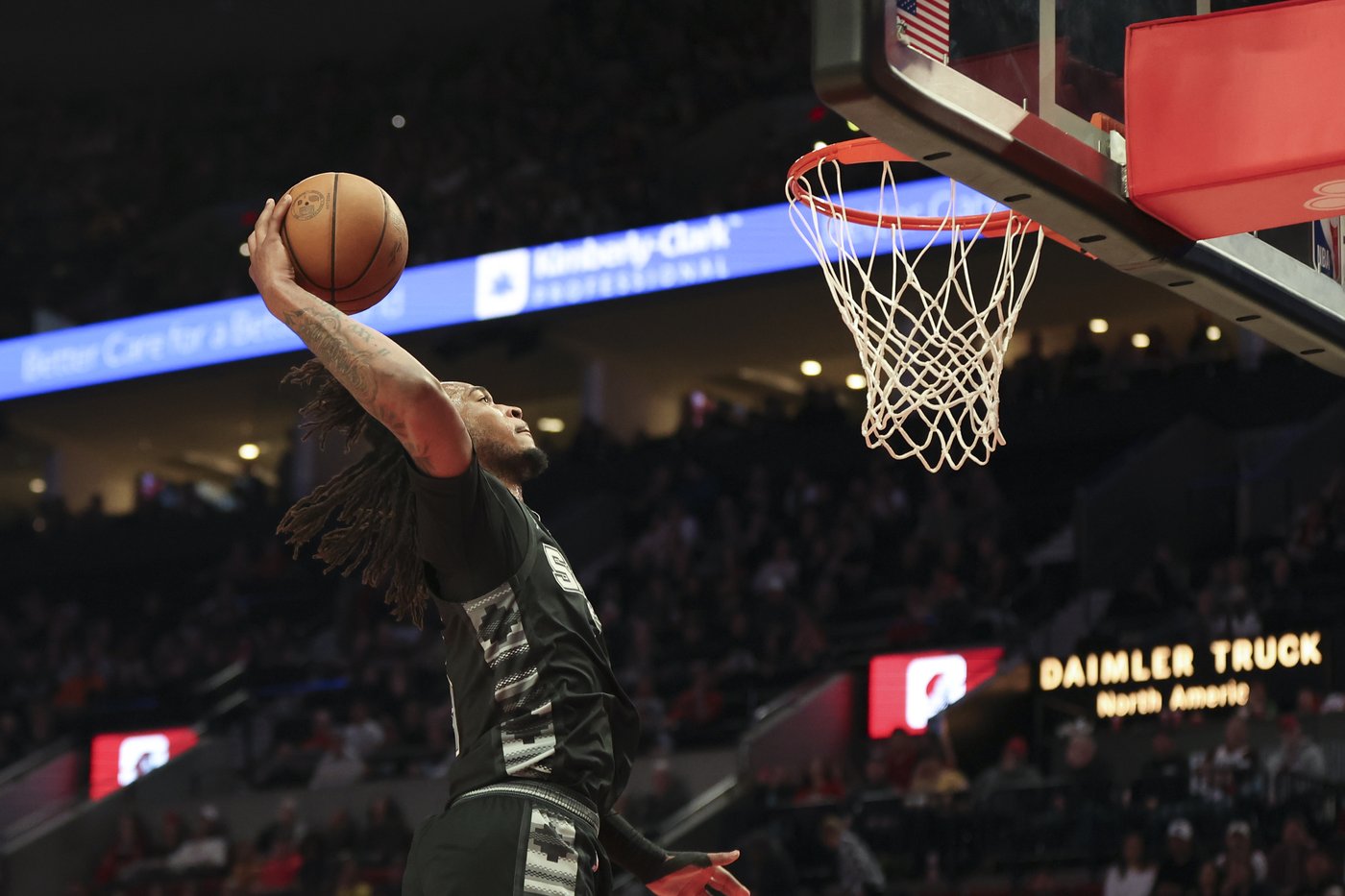 Spurs' Castle wins rookie of the year, joining Wembanyama as back-to-back San Antonio winners | iNFOnews.ca Spurs' Castle wins rookie of the year, joining Wembanyama as back-to-back San Antonio winners | iNFOnews.ca