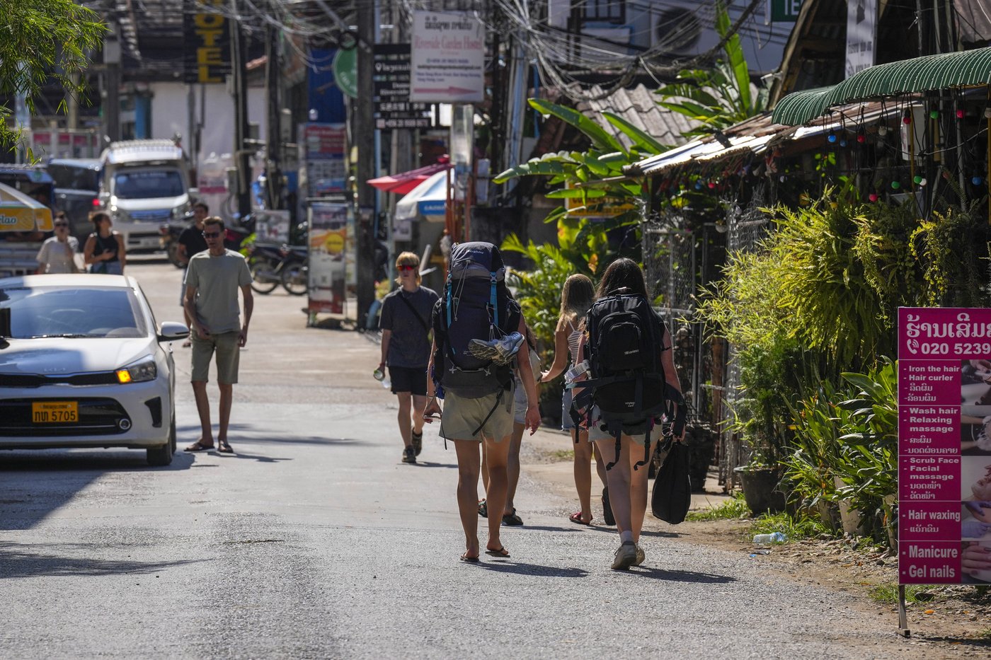 Laos government pledges justice in mass alcohol poisoning case that has killed 6 tourists | iNFOnews.ca