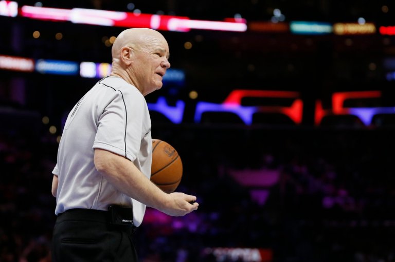 Joey Crawford knew as a kid he wanted to be a referee, and it led him to the Basketball Hall of Fame | iNFOnews.ca