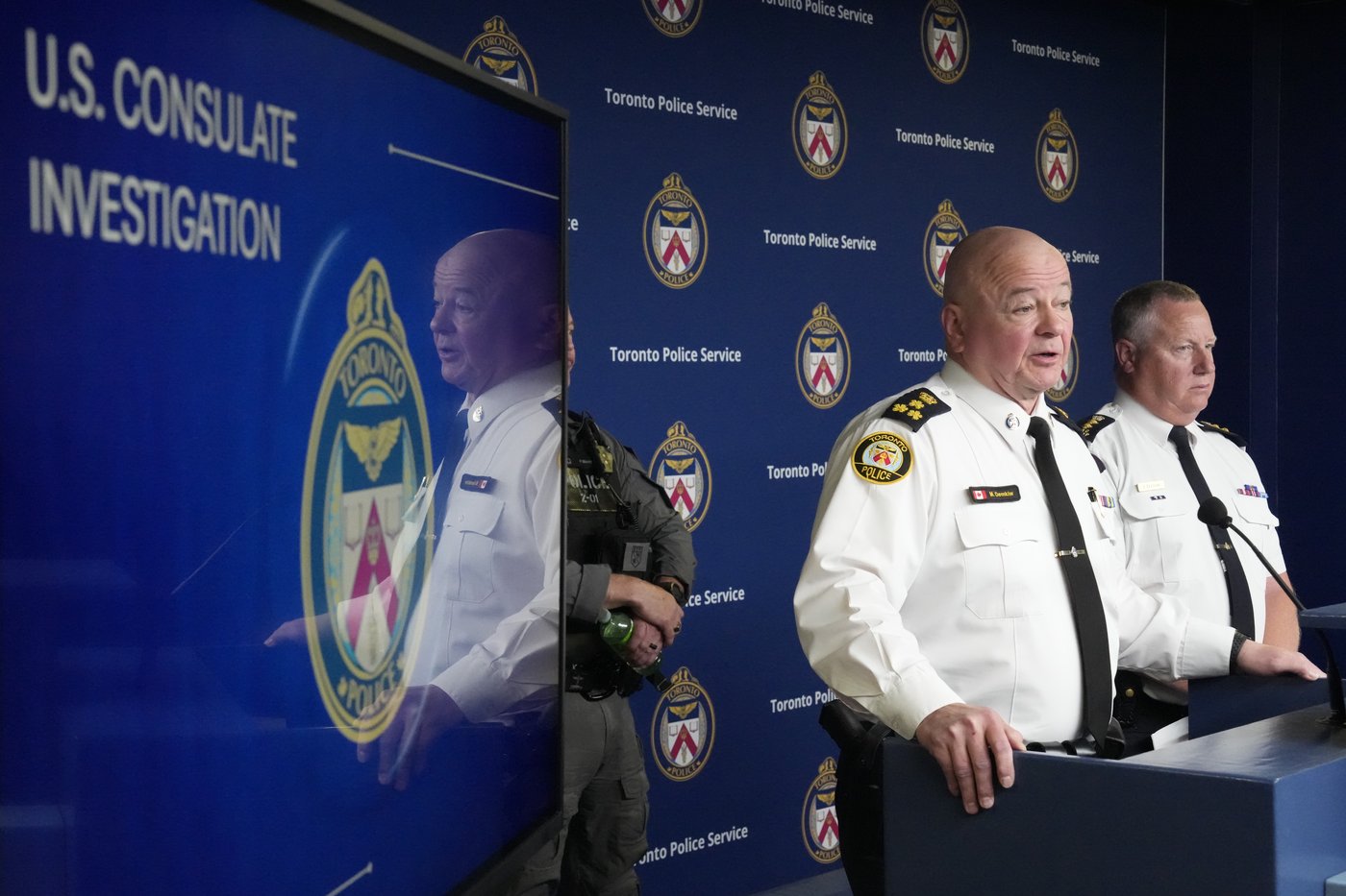 Guns-for-hire networks behind Toronto shootings, including at U.S. Consulate: police | iNFOnews.ca Guns-for-hire networks behind Toronto shootings, including at U.S. Consulate: police | iNFOnews.ca