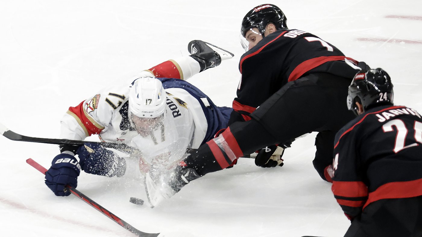 Defending champion Panthers head back to Cup Final with 5-3 win over Hurricanes | iNFOnews.ca