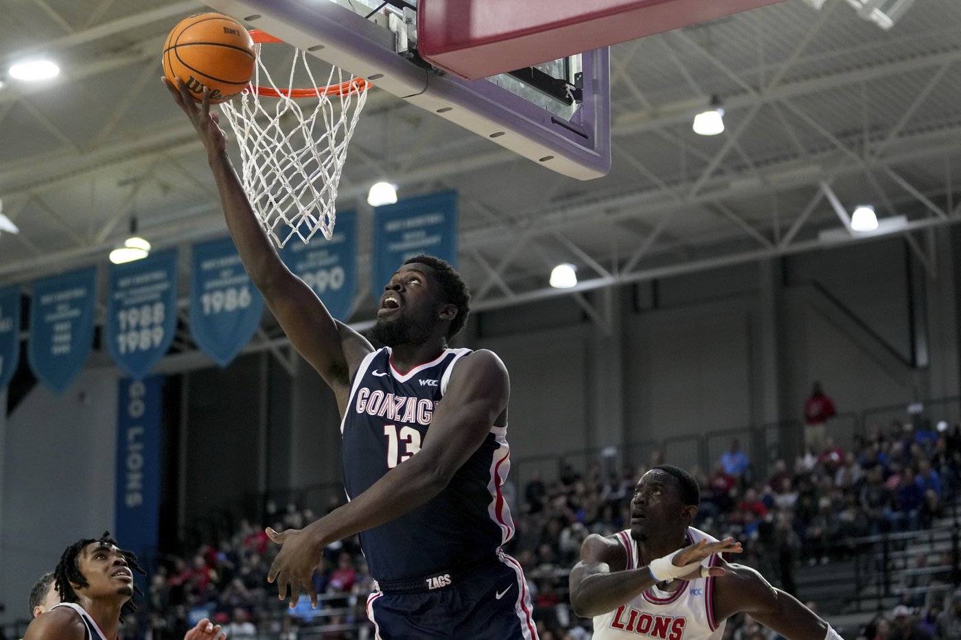 Ike, Battle propel No. 19 Gonzaga to 96-68 victory over Loyola Marymount | iNFOnews.ca Ike, Battle propel No. 19 Gonzaga to 96-68 victory over Loyola Marymount | iNFOnews.ca
