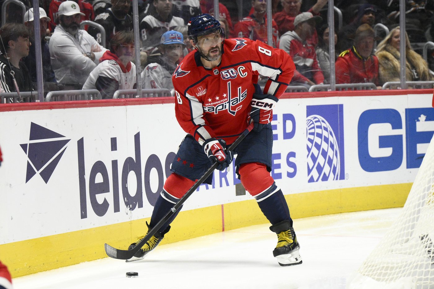 Ovechkin scores his 858th goal and has 2 assists as the Capitals beat the Canadiens 6-3 | iNFOnews.ca