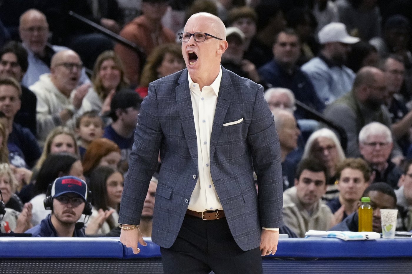 Solo Ball scores 22 points as No. 11 UConn beats DePaul 81-68 | iNFOnews.ca Solo Ball scores 22 points as No. 11 UConn beats DePaul 81-68 | iNFOnews.ca