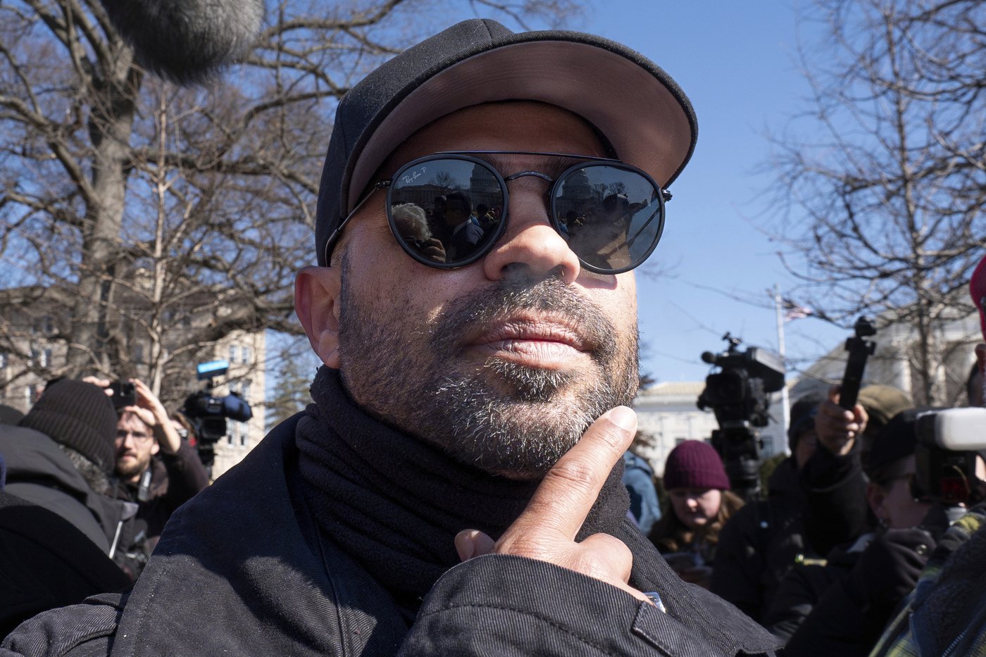 Former Proud Boys leader Enrique Tarrio says he met with Trump in Florida | iNFOnews.ca Former Proud Boys leader Enrique Tarrio says he met with Trump in Florida | iNFOnews.ca
