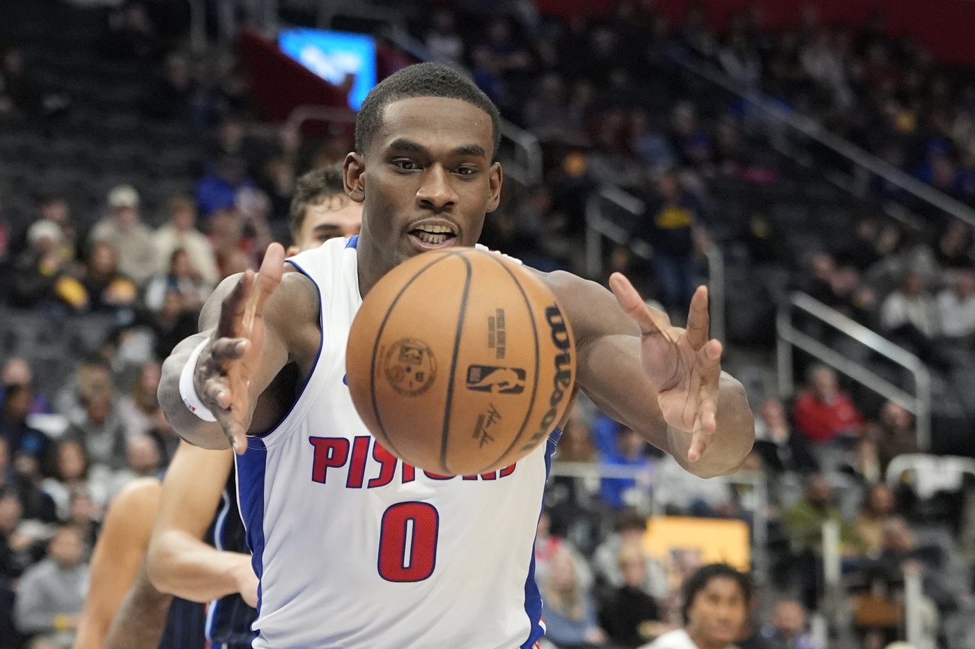 Jaden Ivey injures leg in 4th quarter in Pistons' victory over the Magic | iNFOnews.ca Jaden Ivey injures leg in 4th quarter in Pistons' victory over the Magic | iNFOnews.ca