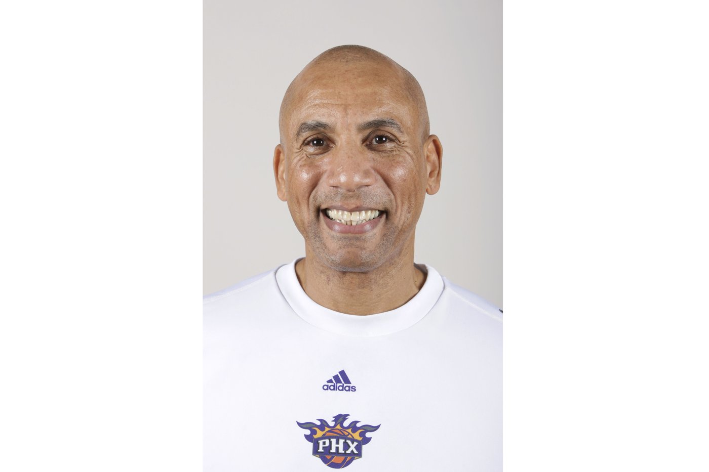 John Shumate, who helped Notre Dame end UCLA's 88-game win streak, dies at 72 | iNFOnews.ca John Shumate, who helped Notre Dame end UCLA's 88-game win streak, dies at 72 | iNFOnews.ca