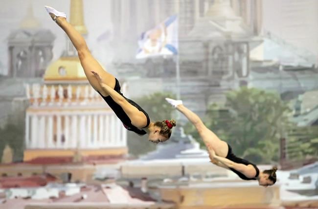 Canadian synchro team captures silver at world trampoline championships | iNFOnews.ca Canadian synchro team captures silver at world trampoline championships | iNFOnews.ca