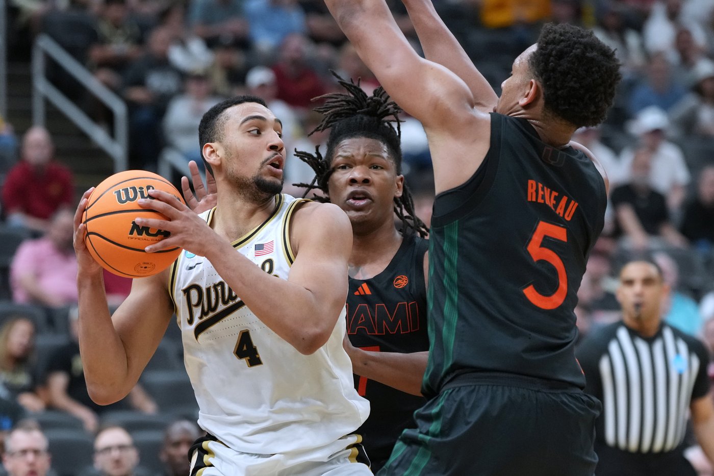 Fletcher Loyer stars as Purdue advances to 3rd straight Sweet 16, beating Miami 79-69 | iNFOnews.ca Fletcher Loyer stars as Purdue advances to 3rd straight Sweet 16, beating Miami 79-69 | iNFOnews.ca