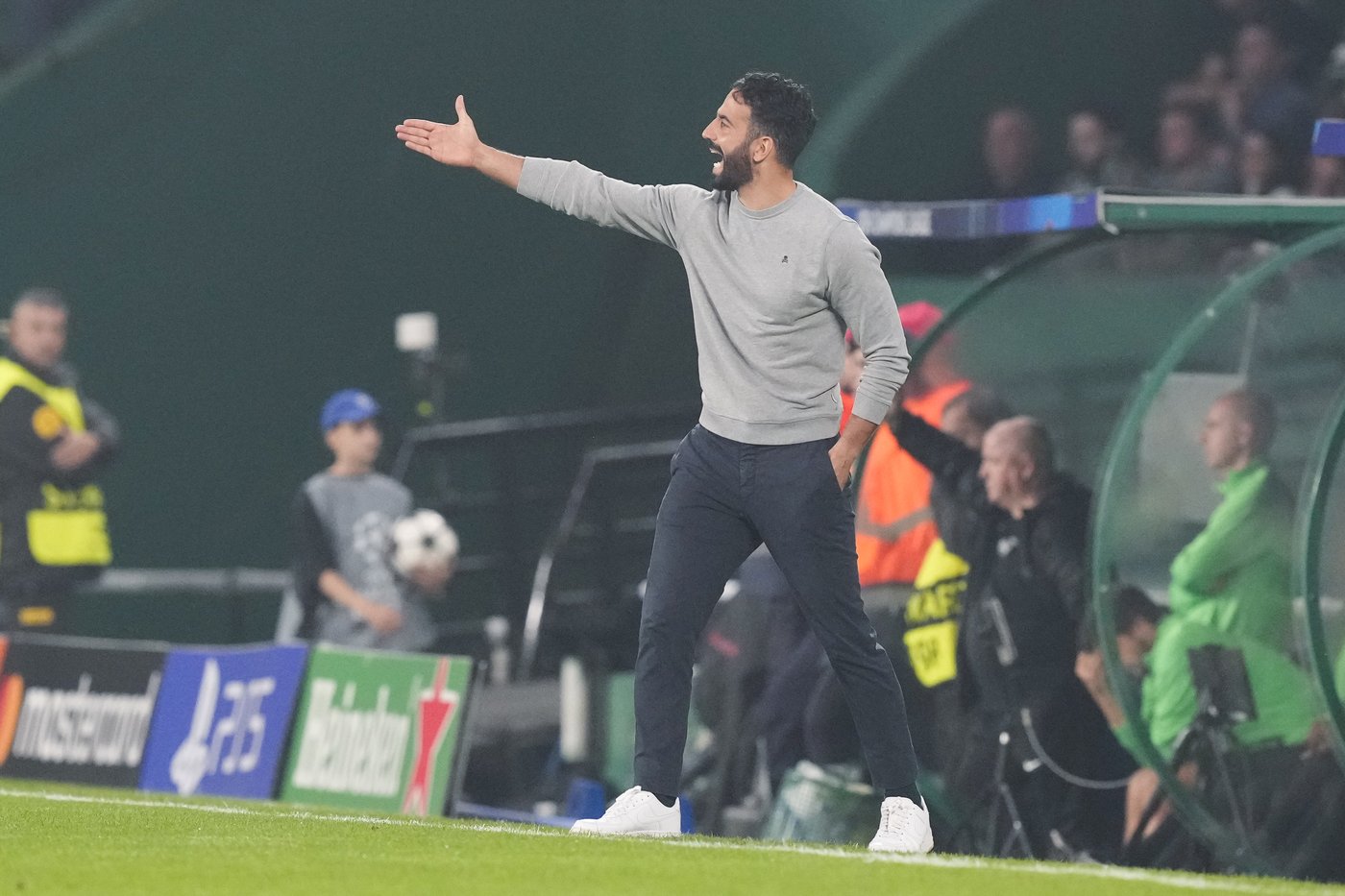 Amorim heading into Man United job on back of huge win over Man City | iNFOnews.ca