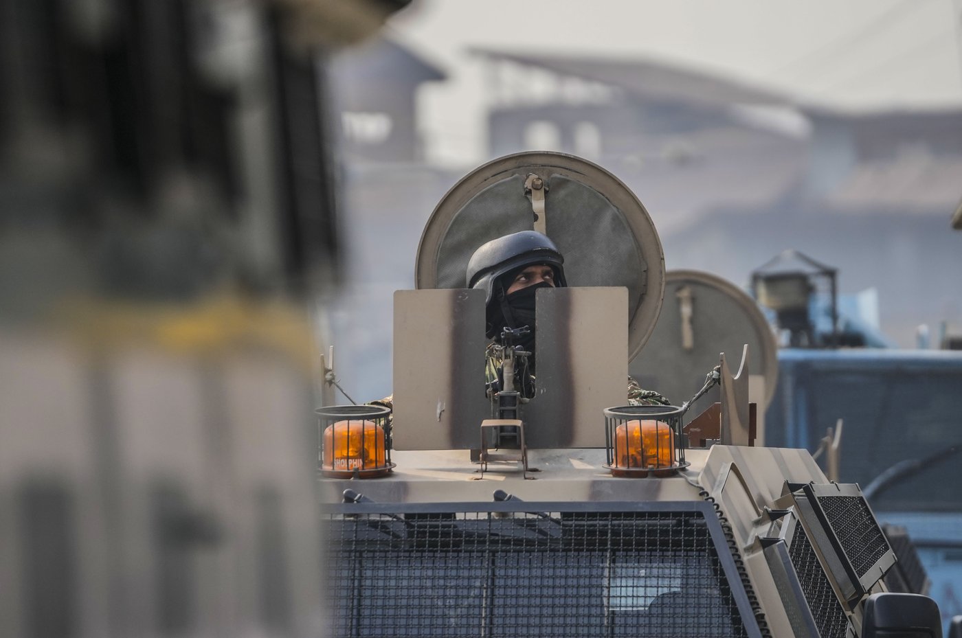 A grenade explosion in a busy market in Indian-controlled Kashmir wounds 9 | iNFOnews.ca