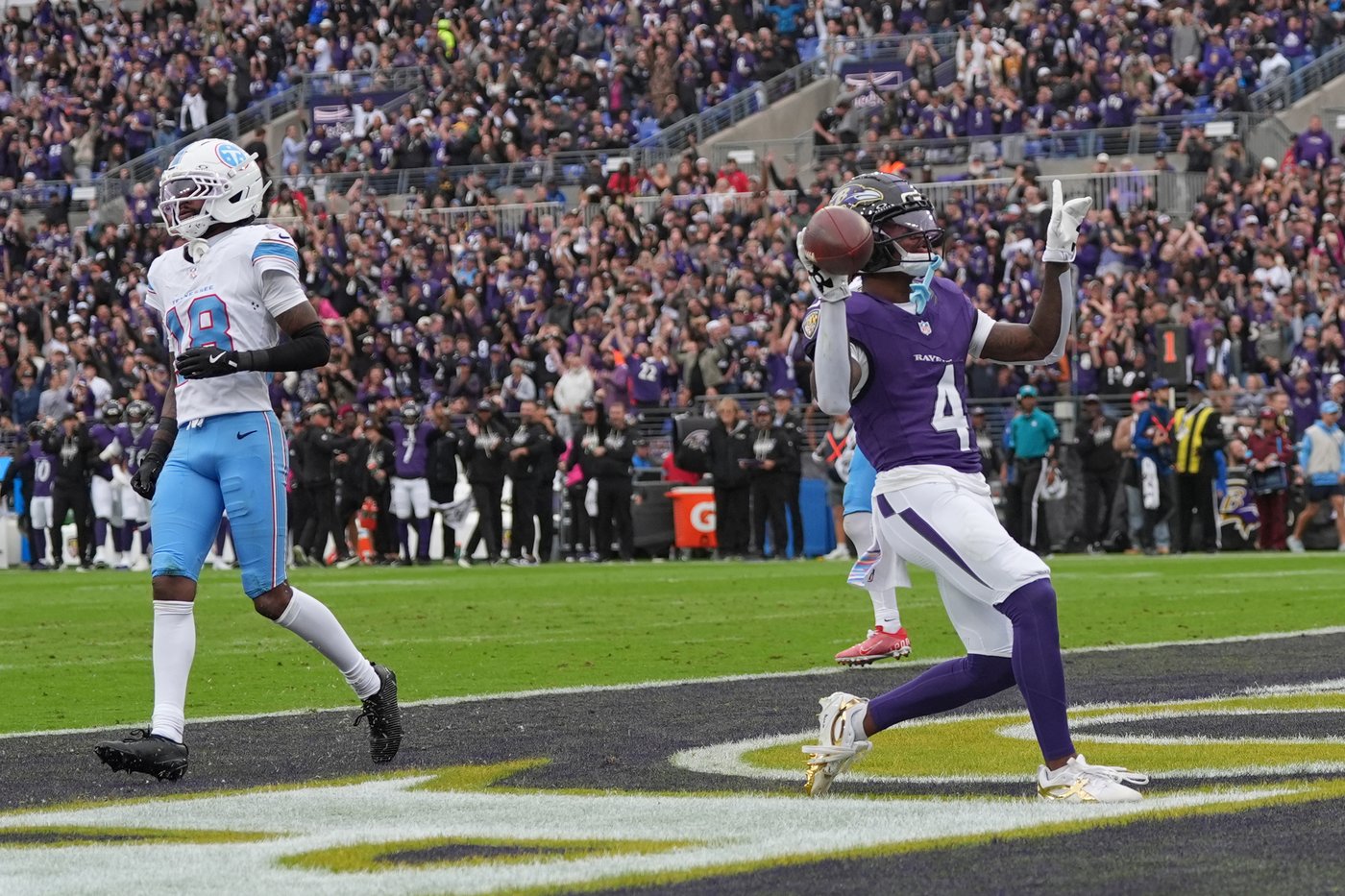 The Ravens are 3-1 but now face an all-too-familiar problem - an injury to Lamar Jackson | iNFOnews.ca
