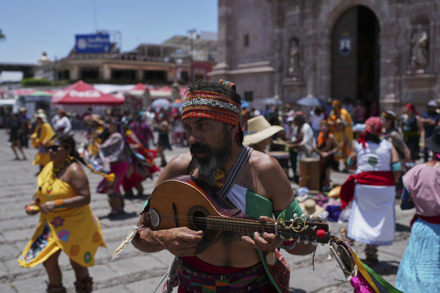 Thousands flock to central Mexico to celebrate Saint Mark's Day | iNFOnews.ca Thousands flock to central Mexico to celebrate Saint Mark's Day | iNFOnews.ca