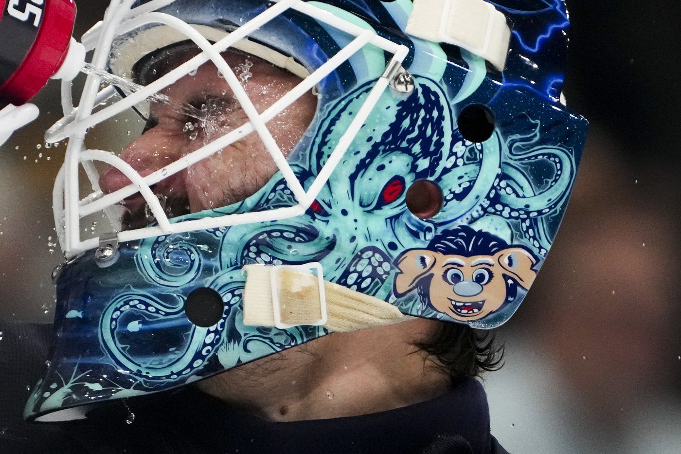 Surging Senators knock off Kraken 3-0 | iNFOnews.ca