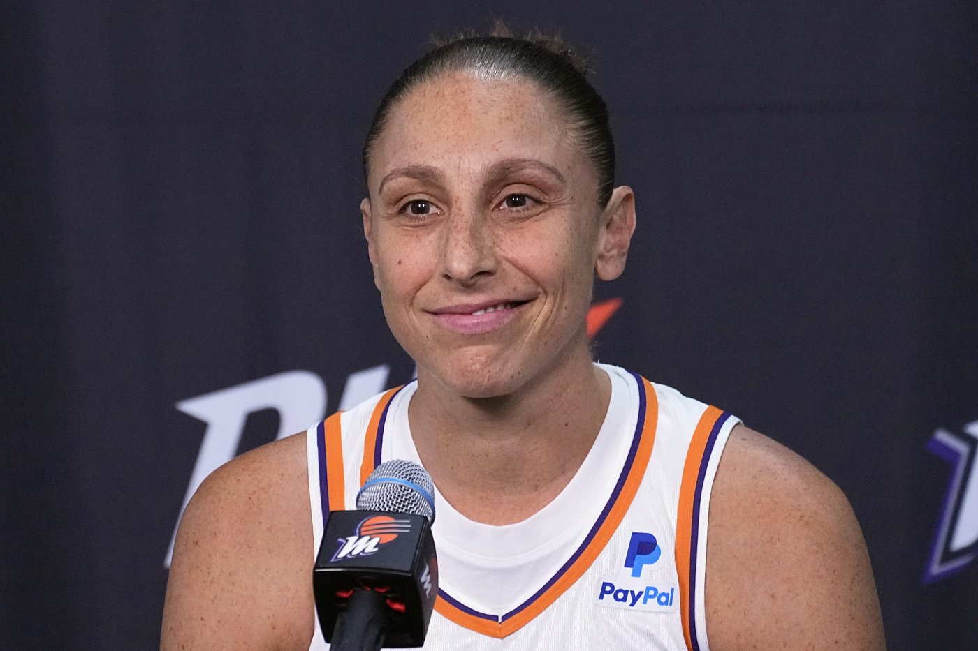 Diana Taurasi still mulling over decision to retire or play another year | iNFOnews.ca Diana Taurasi still mulling over decision to retire or play another year | iNFOnews.ca