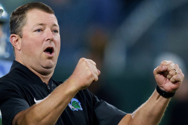Tulane taps Green Wave passing coordinator Will Hall to succeed coach Jon Sumrall after the CFP | iNFOnews.ca