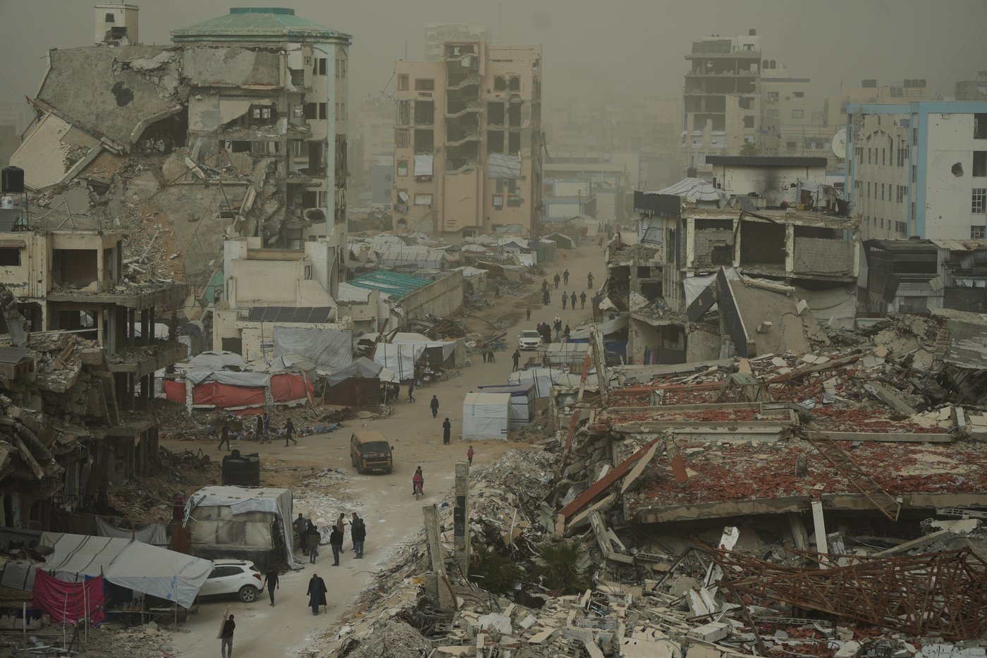 MSF suspends some work at Gaza's Nasser Hospital due to presence of armed men | iNFOnews.ca MSF suspends some work at Gaza's Nasser Hospital due to presence of armed men | iNFOnews.ca