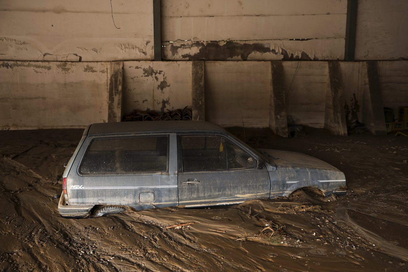 International rescue teams arrive in Bosnia after devastating floods and landslides | iNFOnews.ca