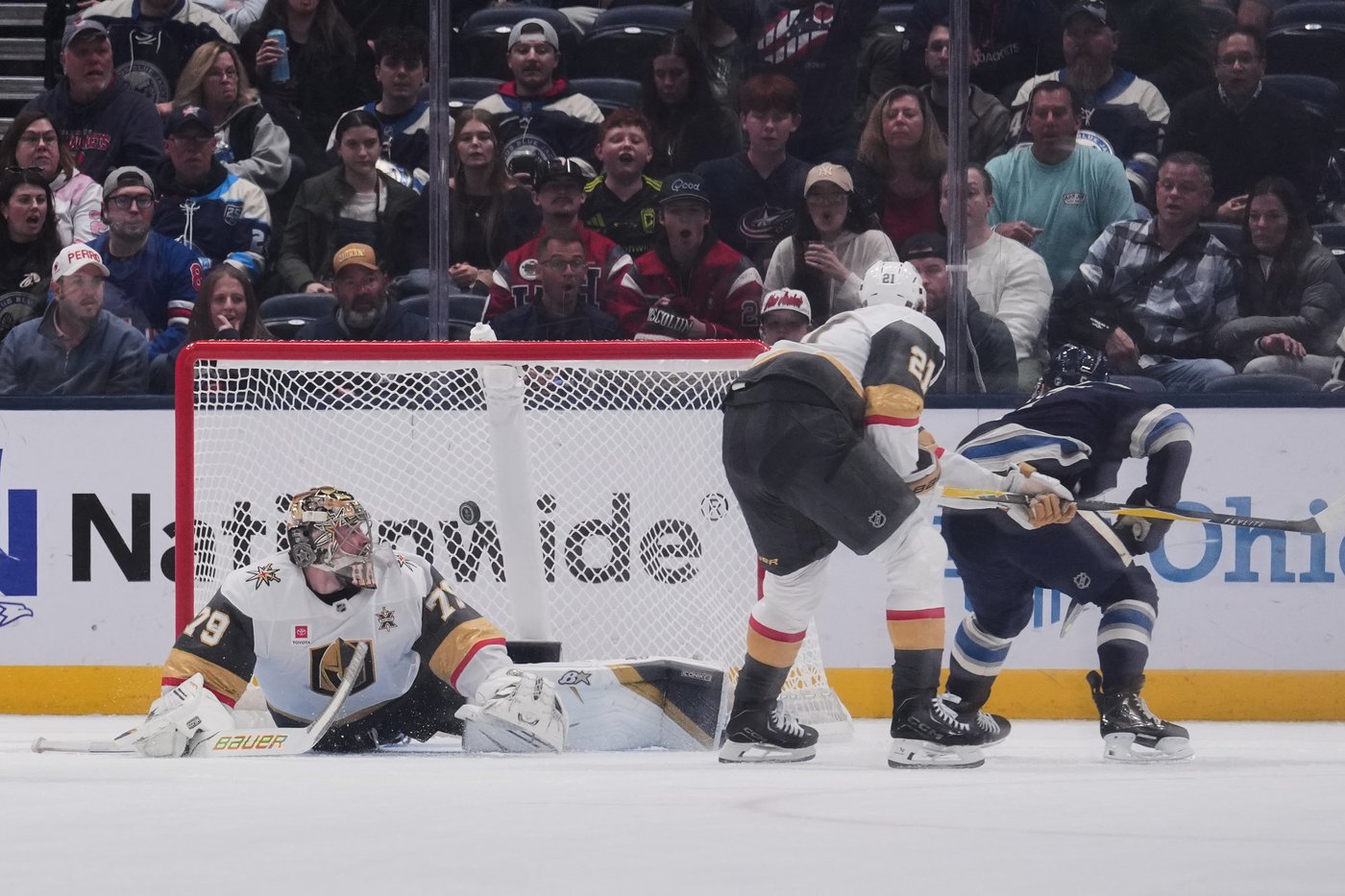 Fantilli scores on OT power play as Blue Jackets edge Golden Knights 2-1 | iNFOnews.ca