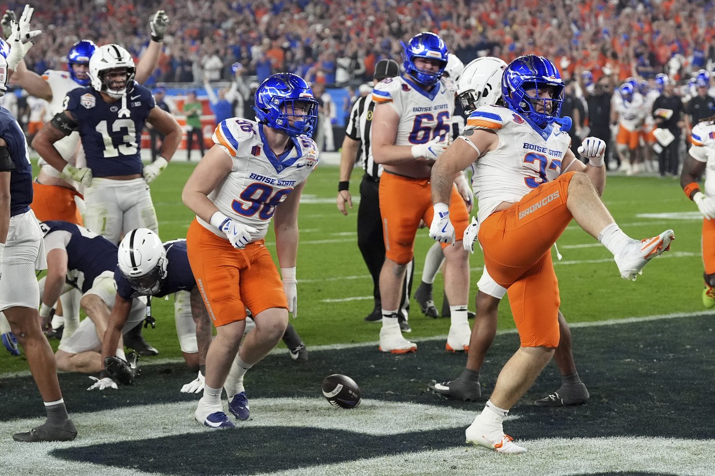 No. 5 Penn State bottles up Jeanty, beats No. 8 Boise State 31-14 in Fiesta Bowl | iNFOnews.ca No. 5 Penn State bottles up Jeanty, beats No. 8 Boise State 31-14 in Fiesta Bowl | iNFOnews.ca