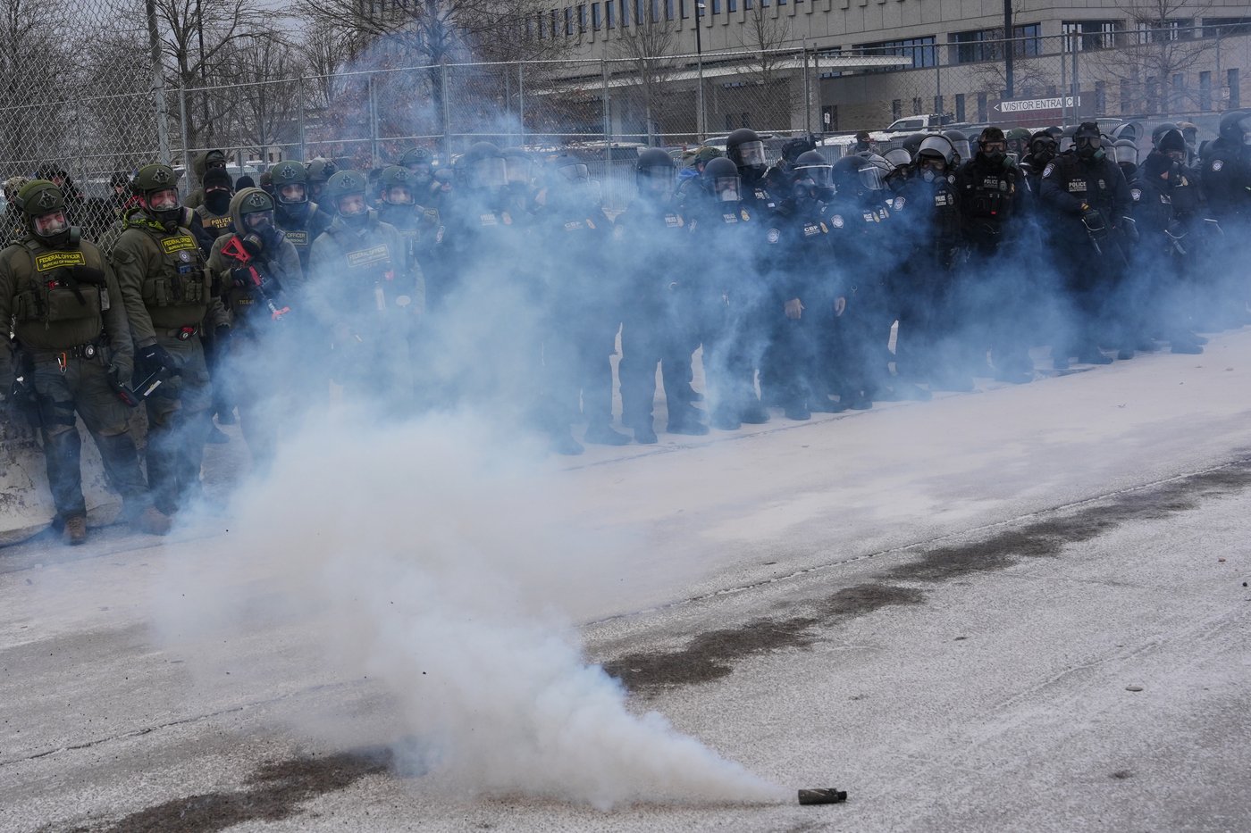 Judge rules feds in Minneapolis immigration operation can’t detain or tear gas peaceful protesters | iNFOnews.ca Judge rules feds in Minneapolis immigration operation can’t detain or tear gas peaceful protesters | iNFOnews.ca