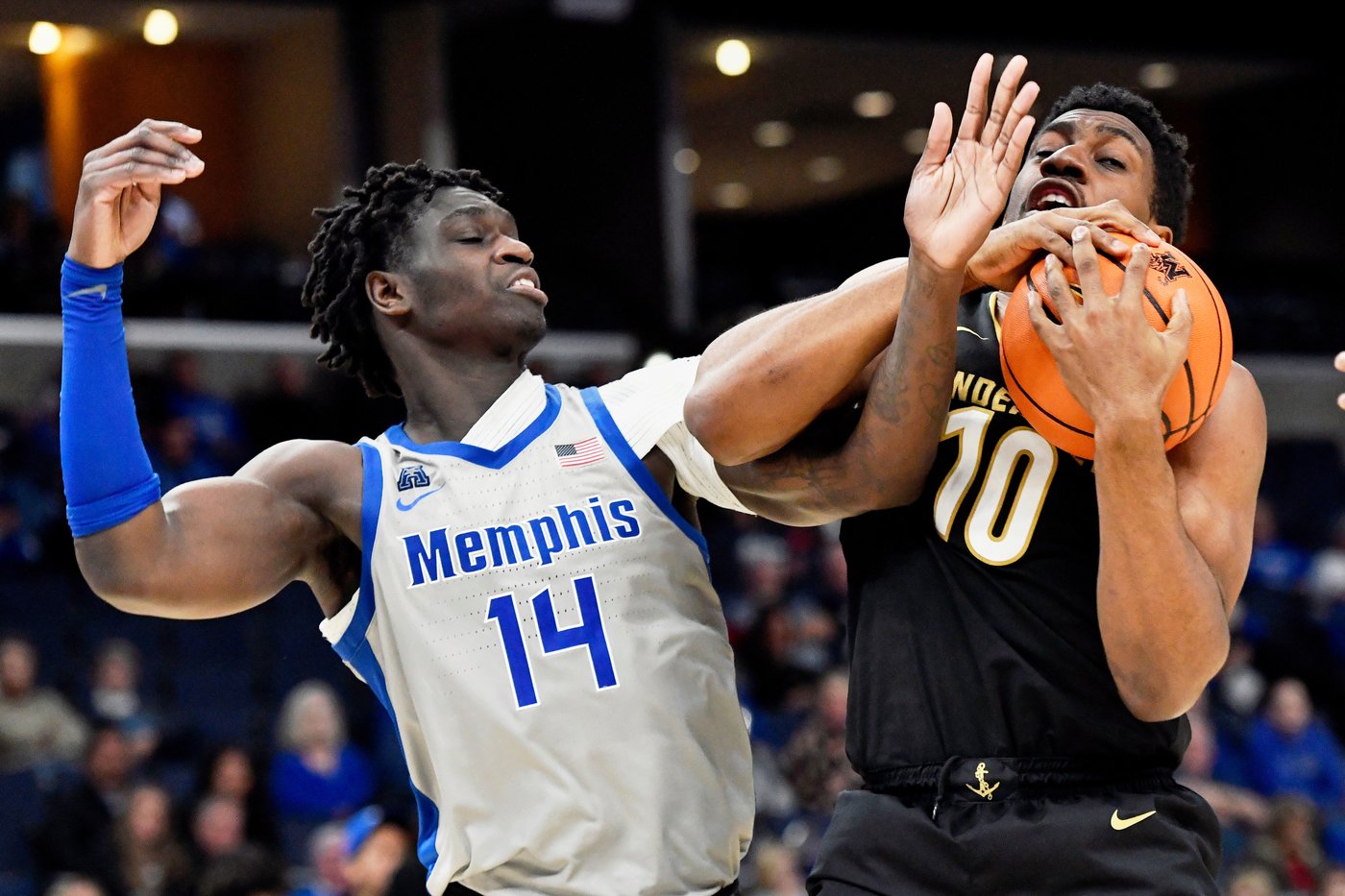 Memphis dismisses Hasan Abdul Hakim from team and reinstates Zach Davis | iNFOnews.ca