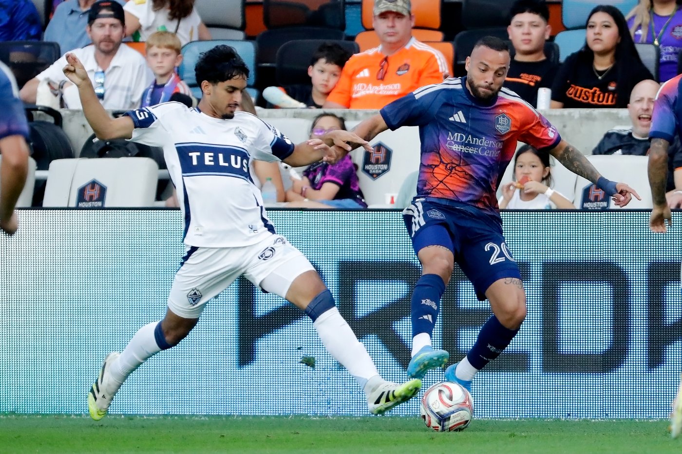 Guilherme's stoppage-time goal helps Dynamo snap Whitecaps' 7-game unbeaten streak | iNFOnews.ca