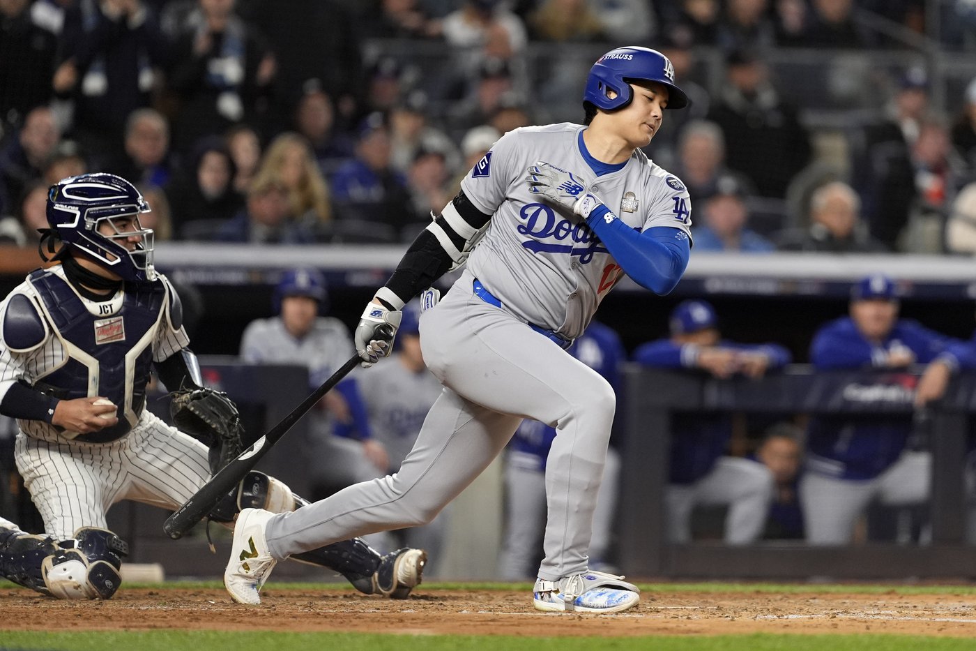 Freeman, Buehler lead Dodgers past slumping Yankees 4-2, take 3-0 lead in World Series | iNFOnews.ca Freeman, Buehler lead Dodgers past slumping Yankees 4-2, take 3-0 lead in World Series | iNFOnews.ca
