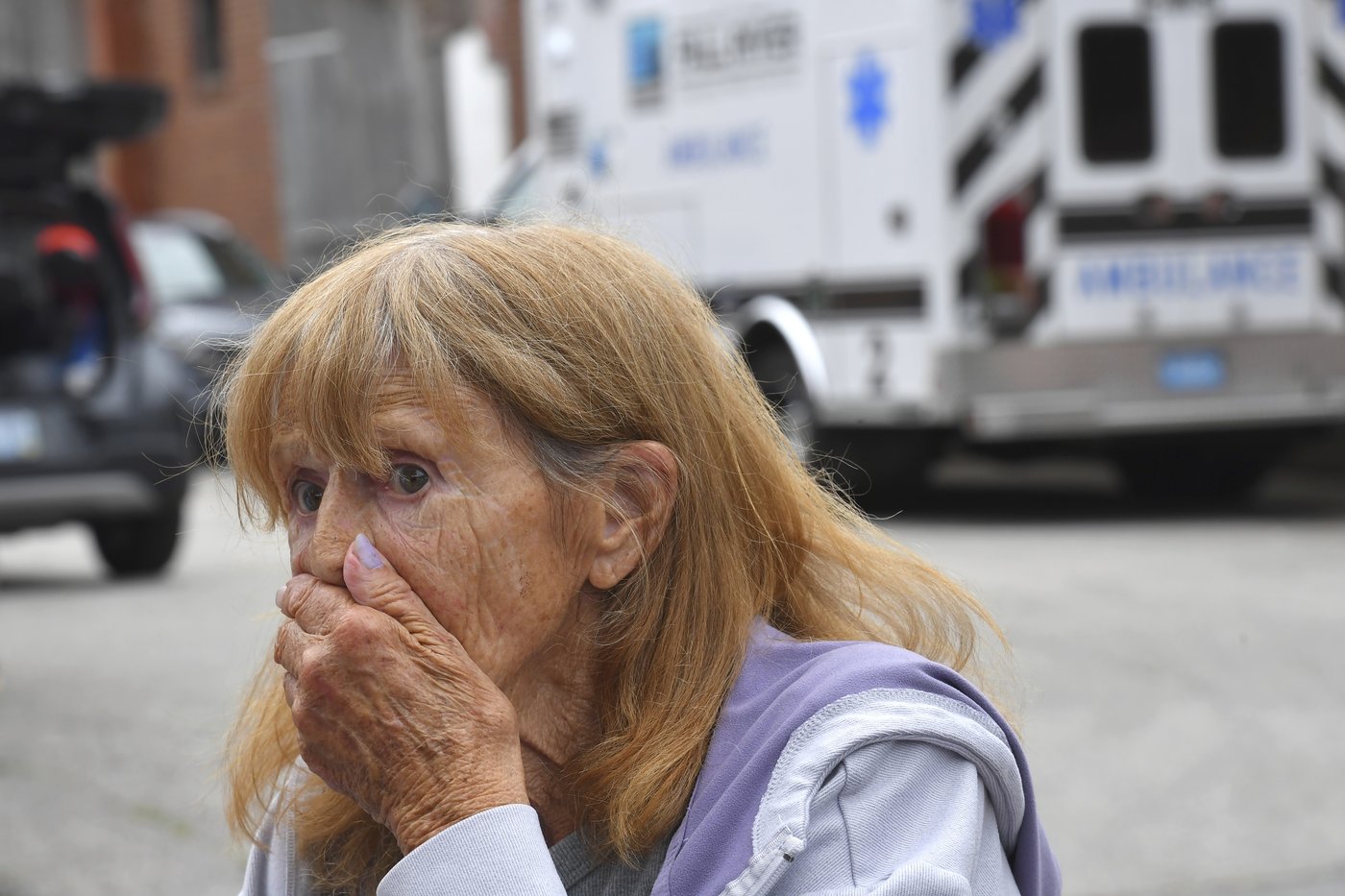 Flames tear through assisted-living facility in Massachusetts, killing 9 and trapping residents | iNFOnews.ca