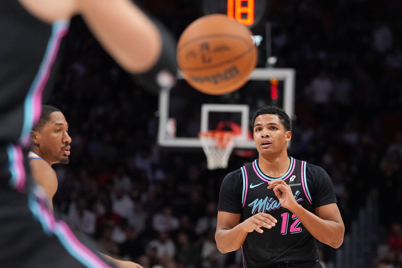 Bam Adebayo scores 30, Andrew Wiggins' late 3 lifts Heat past Thunder 122-120 | iNFOnews.ca Bam Adebayo scores 30, Andrew Wiggins' late 3 lifts Heat past Thunder 122-120 | iNFOnews.ca