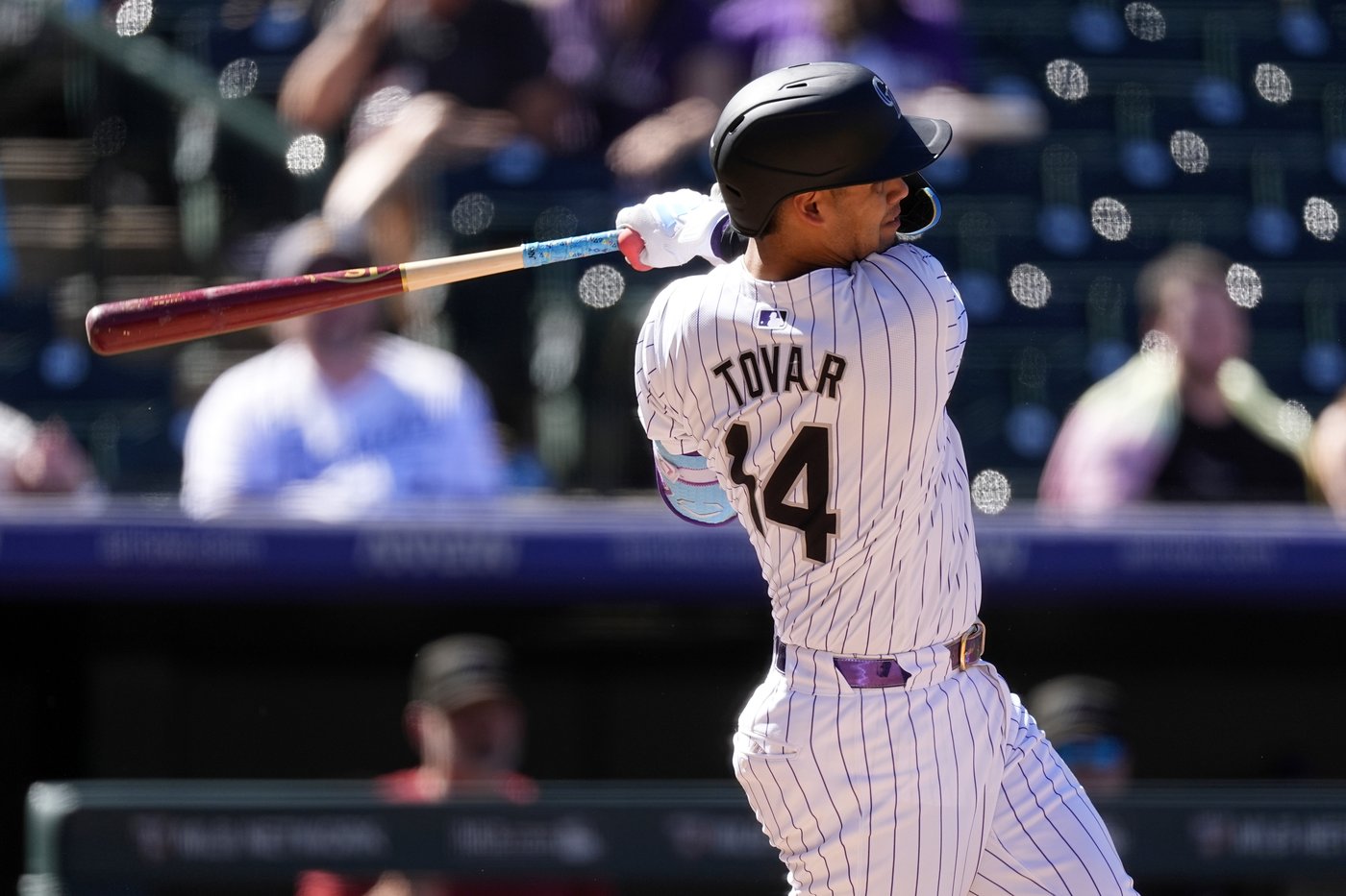 Carroll homers twice and Rodriguez strikes out 11 in Diamondbacks' 9-4 victory over the Rockies | iNFOnews.ca